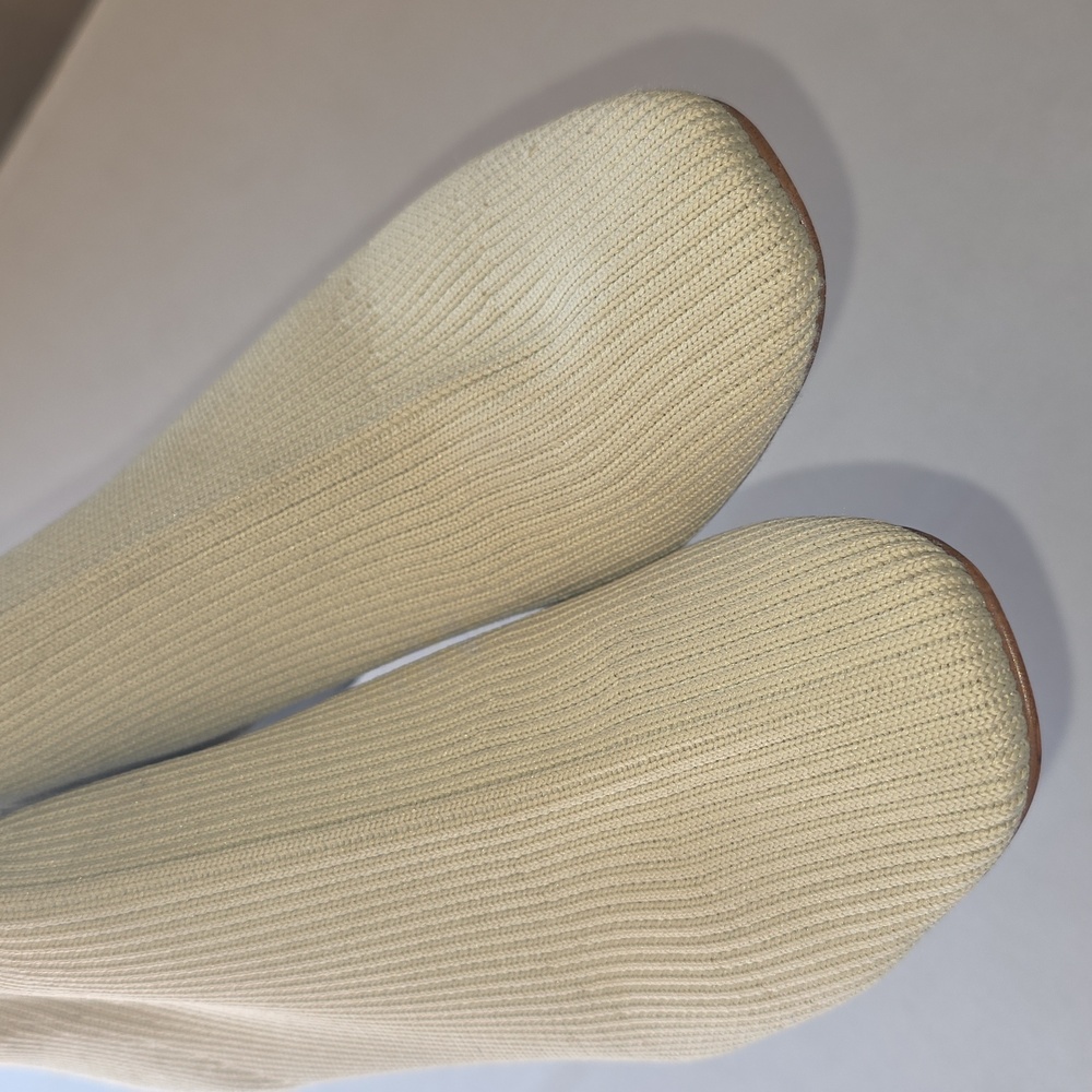Everlane Elegant Cream Ankle Boots - Picture 4 of 5